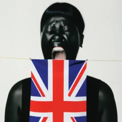 Album33 T 30 CM Am I British Yet?