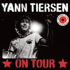 Album33 T 30 CM On Tour