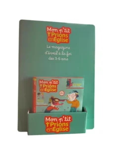 PLV comptoir 5 ex Mon p'tit Prions en Eglise